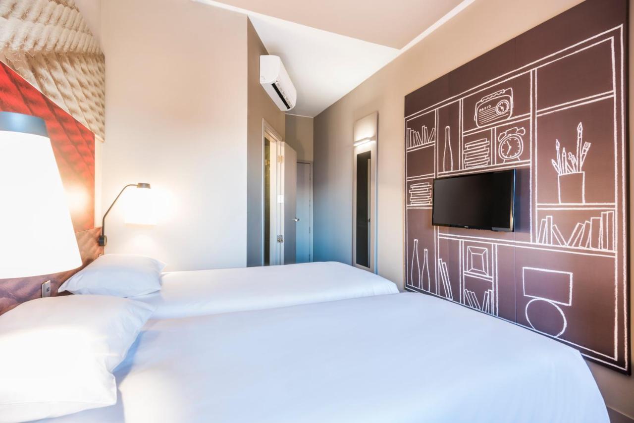 Ibis Apartado Exterior photo